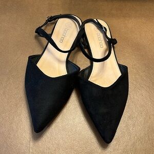 Boohoo pointed flats size 9